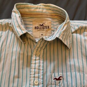 Hollister Men's Aqua and White Striped Shirt